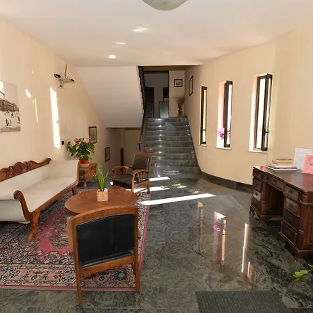 Miramare Aparthotel