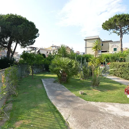 Aparthotel Miramare Pozzuoli