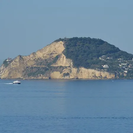 Miramare Апарт-отель Поццуоли