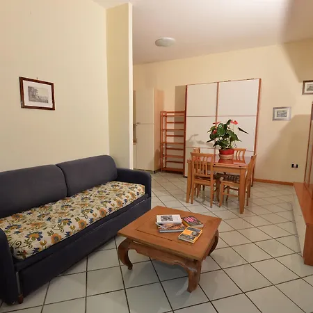 Aparthotel Miramare 3*
