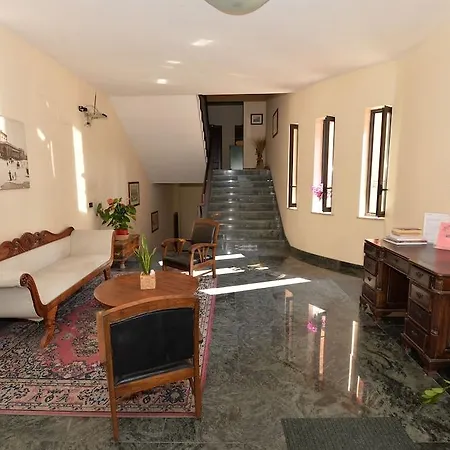 Miramare Aparthotel