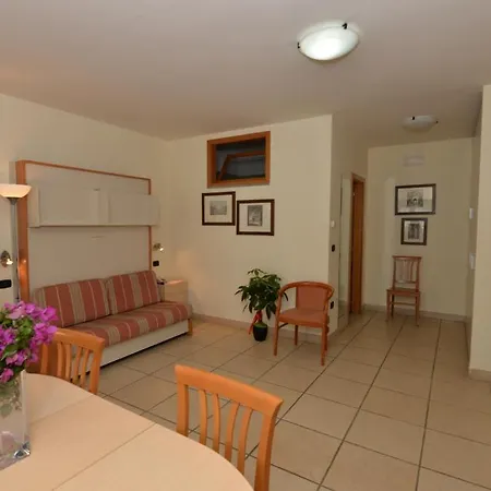 Aparthotel Miramare Pozzuoli