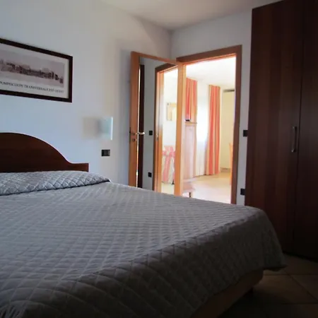 Aparthotel Miramare 3*