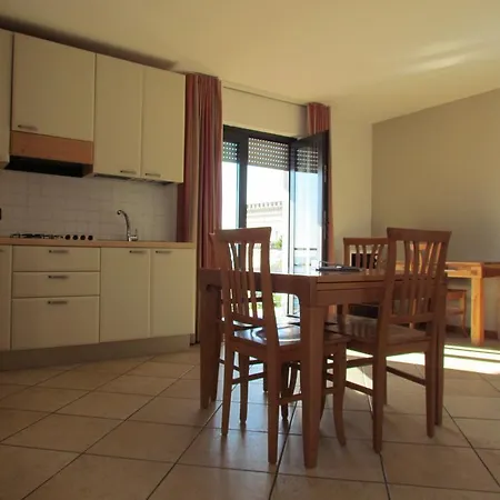 Aparthotel Miramare Pozzuoli